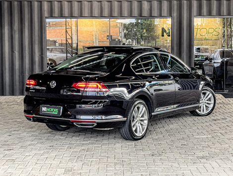 VolksWagen Passat Comfortline 2.0 TSI 220cv Tip.