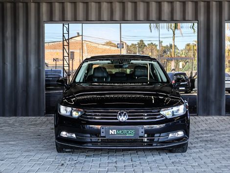 VolksWagen Passat Comfortline 2.0 TSI 220cv Tip.