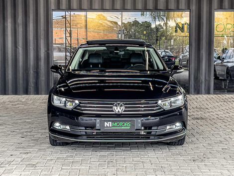 VolksWagen Passat Comfortline 2.0 TSI 220cv Tip.