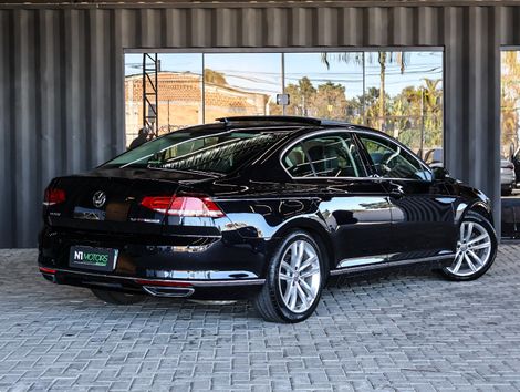 VolksWagen Passat Comfortline 2.0 TSI 220cv Tip.