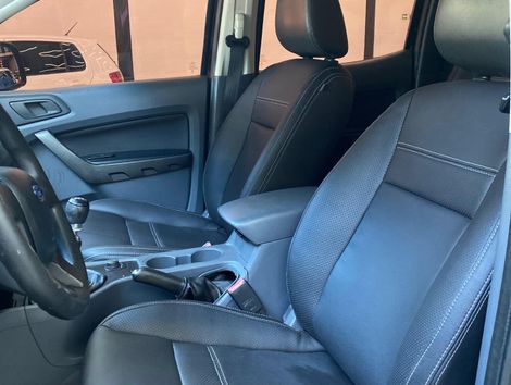 Ford Ranger XLS 2.2 4x4 CD Diesel Mec.