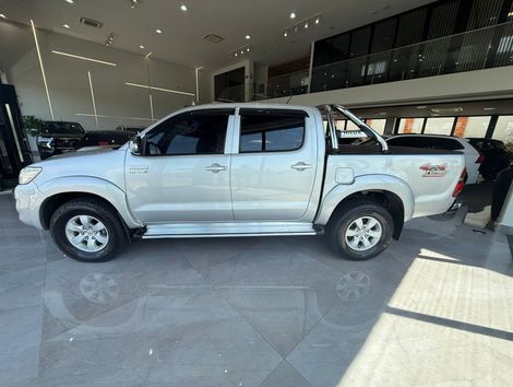 Toyota Hilux CD SRV D4-D 4x4 3.0 TDI Diesel Aut