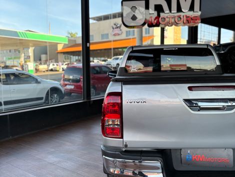 Toyota Hilux CD SRV 4x4 2.8 TDI Diesel Aut.