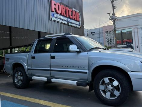 Chevrolet S10 P-Up Executive 2.4 MPFI F.Power CD