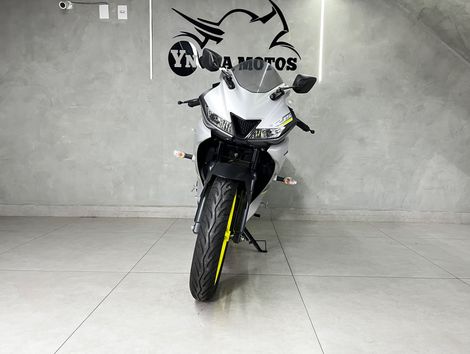 YAMAHA YZF R-15 155 ABS