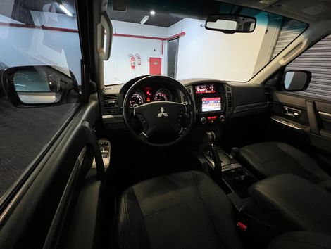 Mitsubishi Pajero HPE Full 3.2 4x4 T.I.Dies. 5p Aut