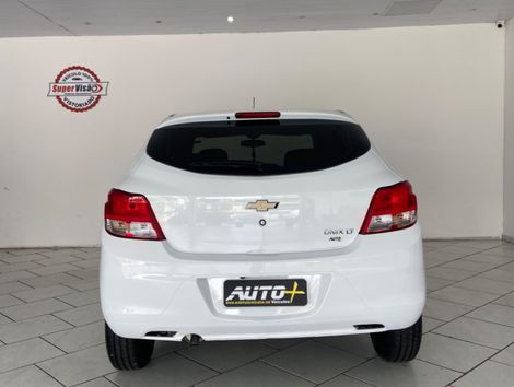 Chevrolet ONIX HATCH LT 1.0 8V FlexPower 5p Mec.
