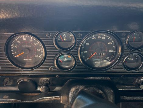 Ford F-1000 CD/Blazer 3.9 Dies.