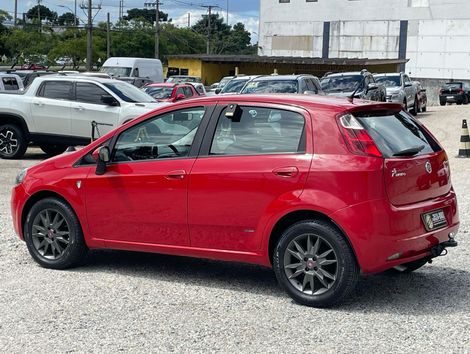 Fiat Punto ATTRACTIVE 1.4 Fire Flex 8V 5p