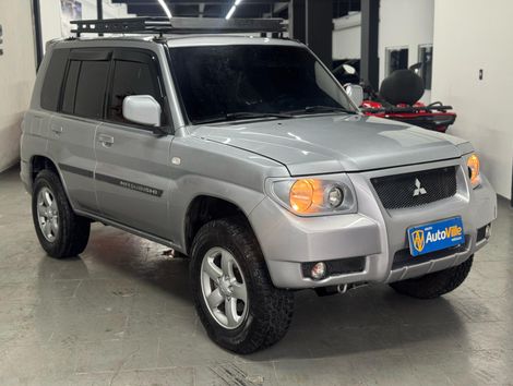 Mitsubishi Pajero TR4 2.0/ 2.0 Flex 16V 4x4 Aut.