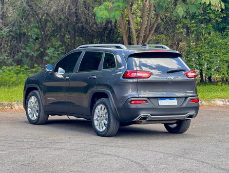 Jeep Cherokee Limited 3.2 4x4 V6 Aut.