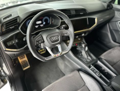 Audi AUDI /Q3 SPB 2.0 TFSI
