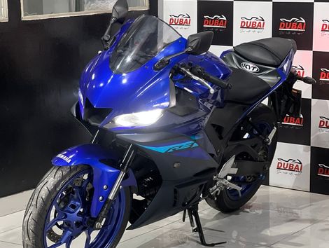 YAMAHA YZF R-3 321/ABS