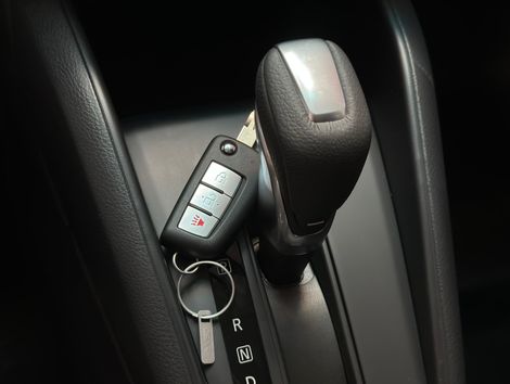 Nissan KICKS PLAY 1.6 16V FLEXSTART SENSE XTRONIC 