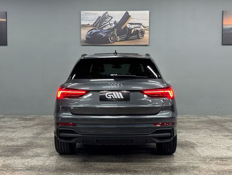 Audi Q3 Perf. Black 2.0 TFSI Tiptr. Quattro