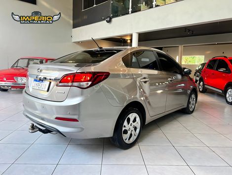HYUNDAI 1.6 COMFORT PLUS 16V FLEX 4P AUTOMÁTICO