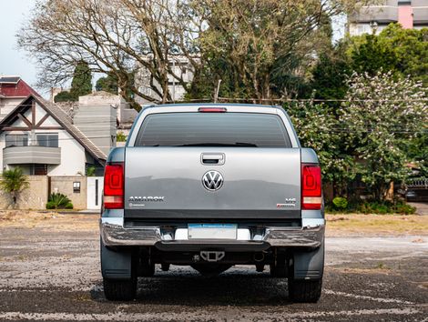 VolksWagen AMAROK Highline CD 3.0 4x4 TB Dies. Aut.