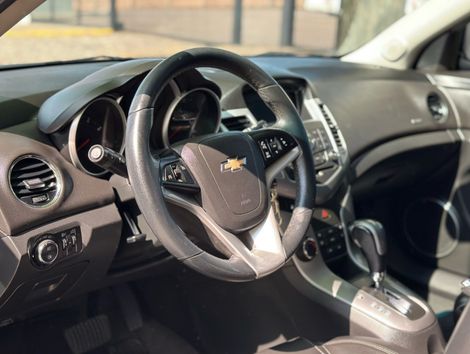 Chevrolet CRUZE LT 1.8 16V FlexPower 4p Aut.