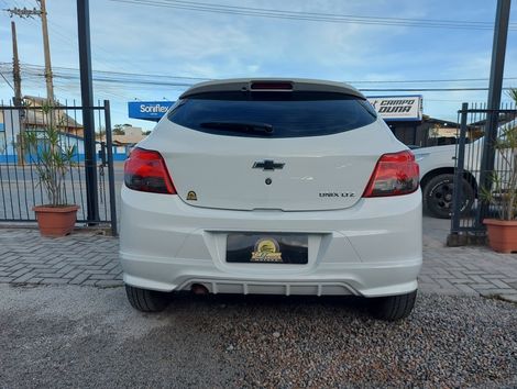 Chevrolet ONIX HATCH LTZ 1.4 8V FlexPower 5p Mec.