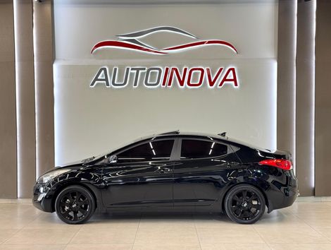 Hyundai Elantra GLS 1.8 16V Aut.