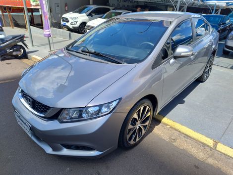 Honda Civic Sedan LXR 2.0 Flexone 16V Aut. 4p
