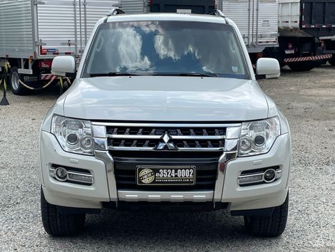 Mitsubishi Pajero HPE Full 3.2 4x4 T.I.Dies. 5p Aut
