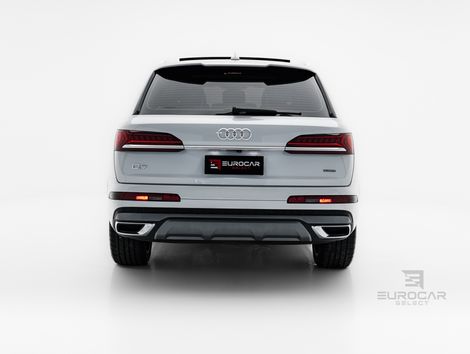 Audi Q7 S-Line 3.0 V6 TFSI Quattro Tiptronic