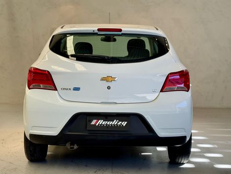 Chevrolet ONIX HATCH LT 1.0 8V FlexPower 5p Mec.