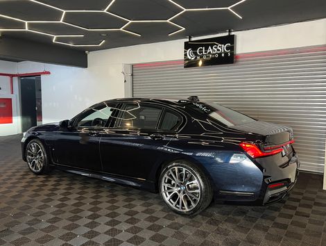 BMW 745Le M Sport Sedan 3.0 V6 Híbrido Aut.