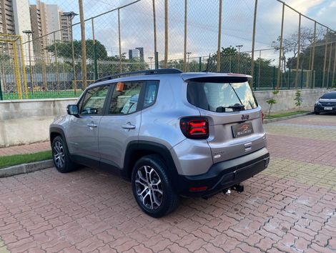 Jeep Renegade Long. T270 1.3 TB 4x2 Flex Aut.