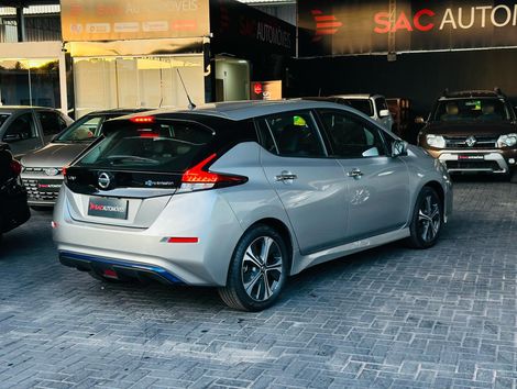 Nissan LEAF Aut. (Elétrico)