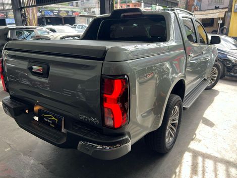 Chevrolet S10 CD HIGH COUNTRY 4X4