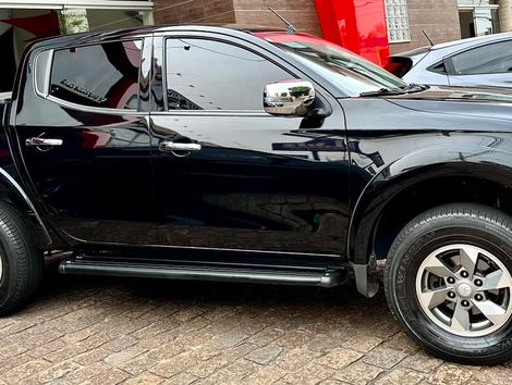 Mitsubishi L200 Triton Sport HPE 2.4 CD Diesel Aut.