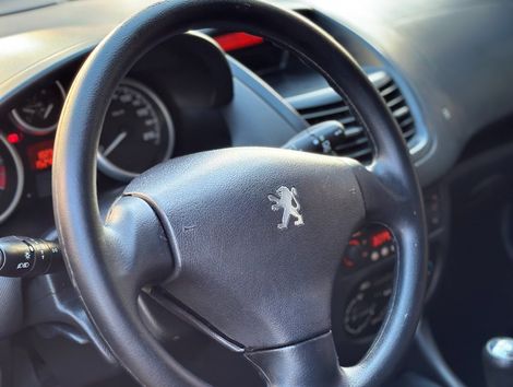 Peugeot 207 XR 1.4 Flex 8V 5p