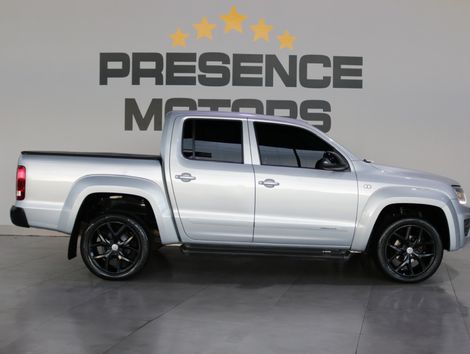 VolksWagen AMAROK Trendline CD 2.0 TDI 4X4 Dies Aut
