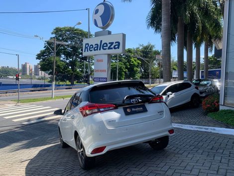Toyota YARIS XLS 1.5 Flex 16V 5p Aut.