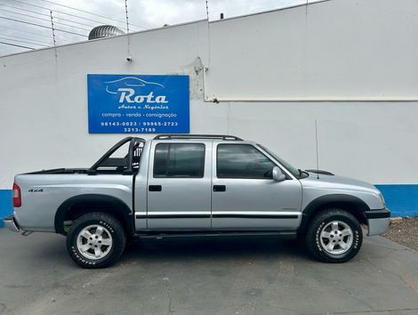 Chevrolet S10 P-Up Tornado 2.8 TDI 4x2/4x4 CD Dies