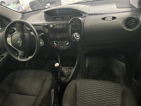 Toyota ETIOS X 1.3 Flex 16V 5p Mec.