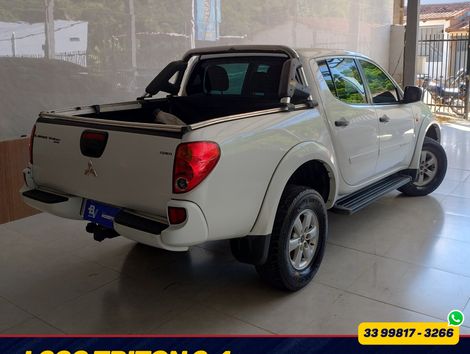 Mitsubishi L200 Triton HLS 2.4 Flex 16V CD Mec.