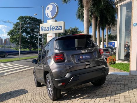Jeep Renegade Long. T270 1.3 TB 4x2 Flex Aut.