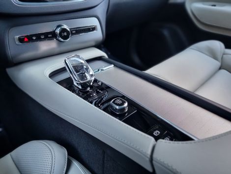 Volvo XC 90 T-8 Ultim. Dark 2.0 AWD (Híbrido)