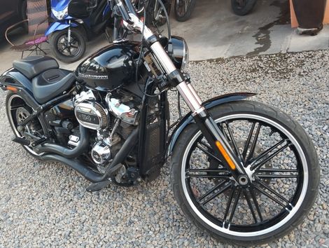Harley SOFTAIL BREAKOUT FXBRS