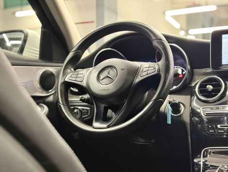 Mercedes C-200 Avantgarde 2.0 TB 16V 184cv Aut.