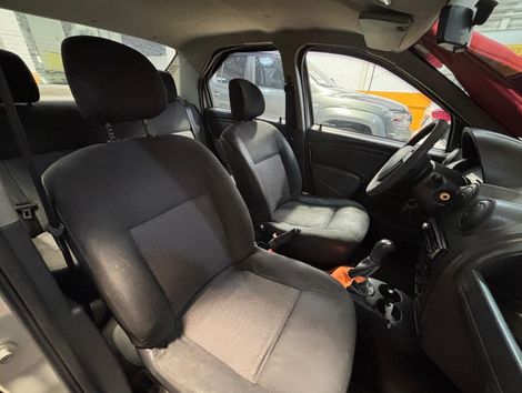 Renault LOGAN Authentique Hi-Flex 1.0 16V 4p
