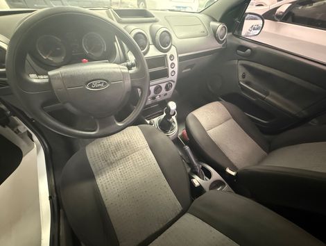 Ford Fiesta Sedan 1.6 16V Flex Mec.