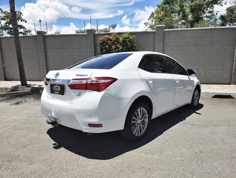 Toyota Corolla XEi 2.0 Flex 16V Aut.