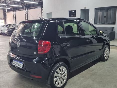 VolksWagen Fox 1.6 Mi Total Flex 8V 5p