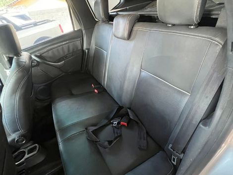 Renault 1.6 DYNAMIQUE 4X2 16V FLEX 4P MANUAL