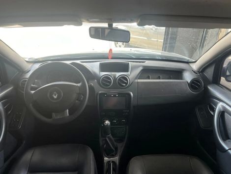 Renault 1.6 DYNAMIQUE 4X2 16V FLEX 4P MANUAL