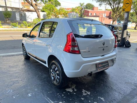 Renault SANDERO Expression Hi-Flex 1.6 8V 5p